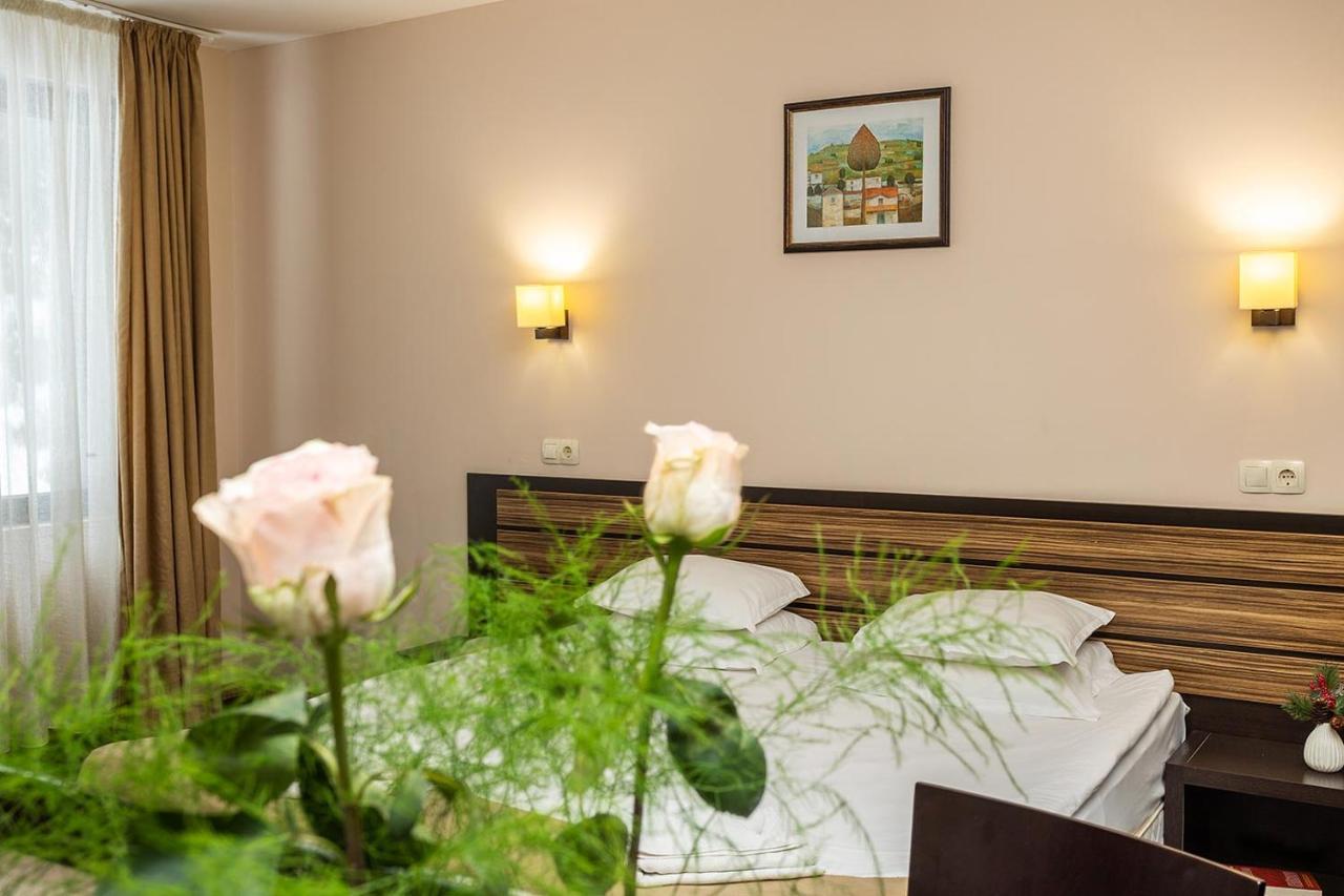 Hotel Mursalitsa By Hmg Pamporovo Ngoại thất bức ảnh