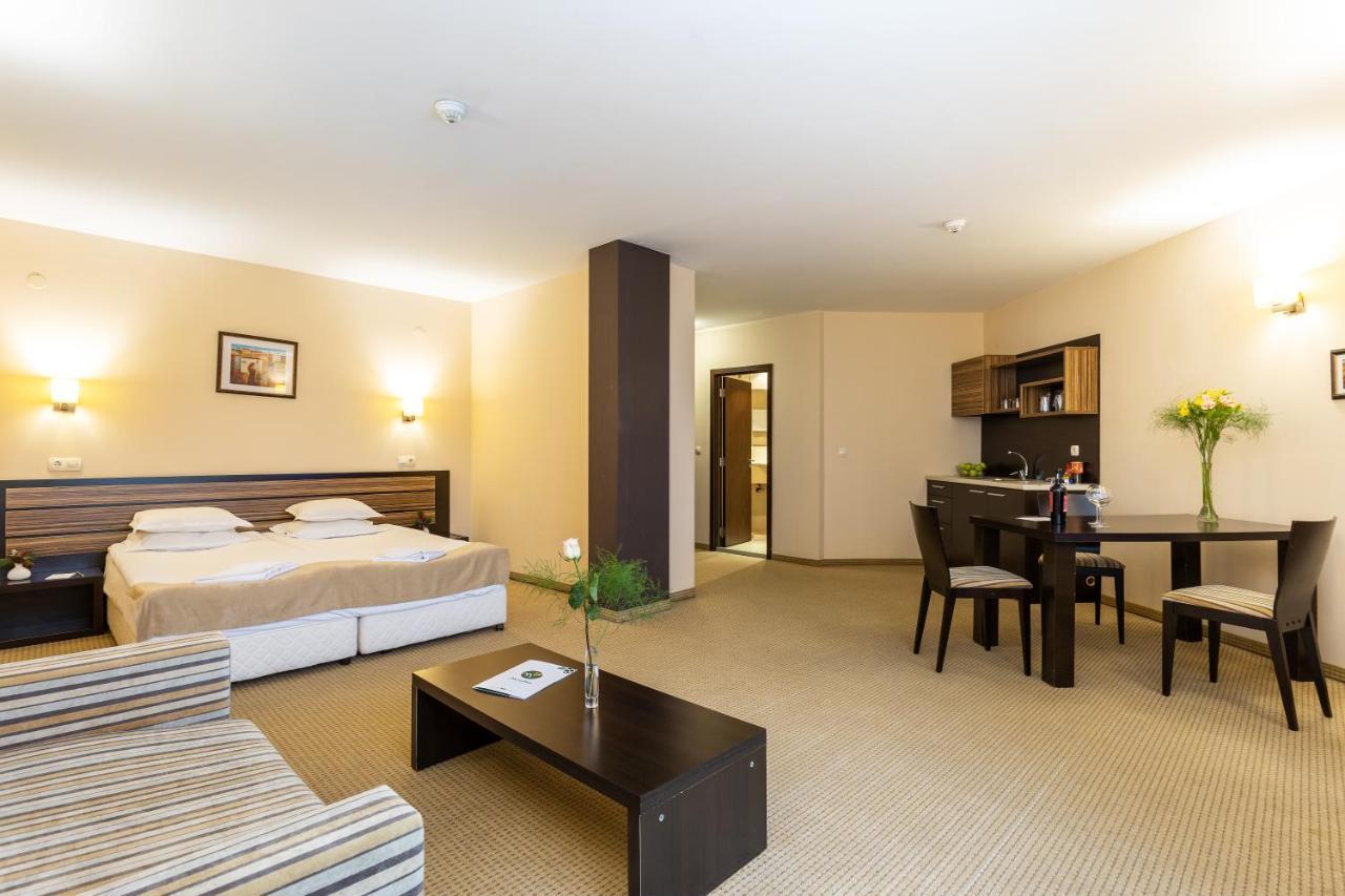 Hotel Mursalitsa By Hmg Pamporovo Ngoại thất bức ảnh