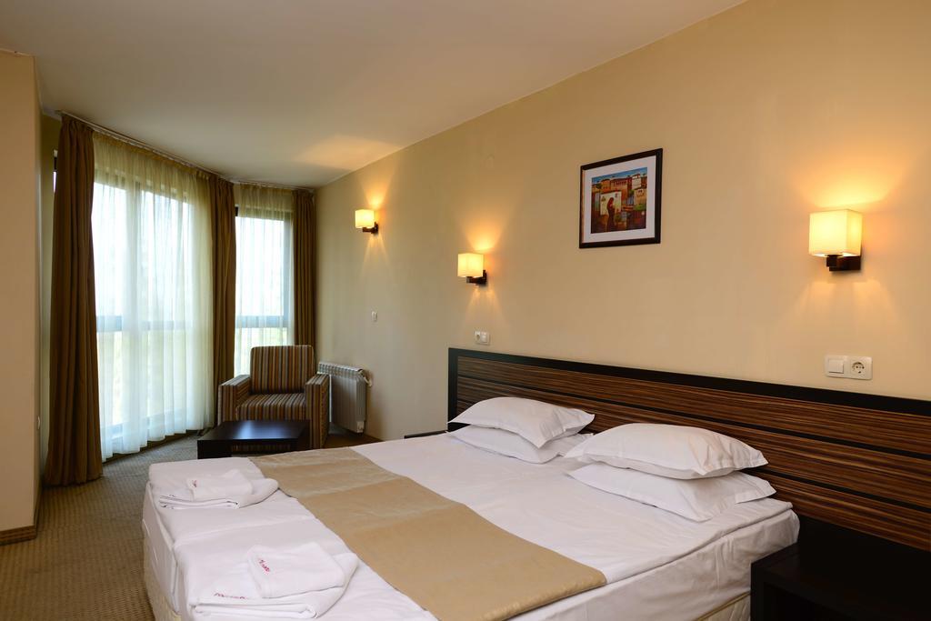 Hotel Mursalitsa By Hmg Pamporovo Ngoại thất bức ảnh